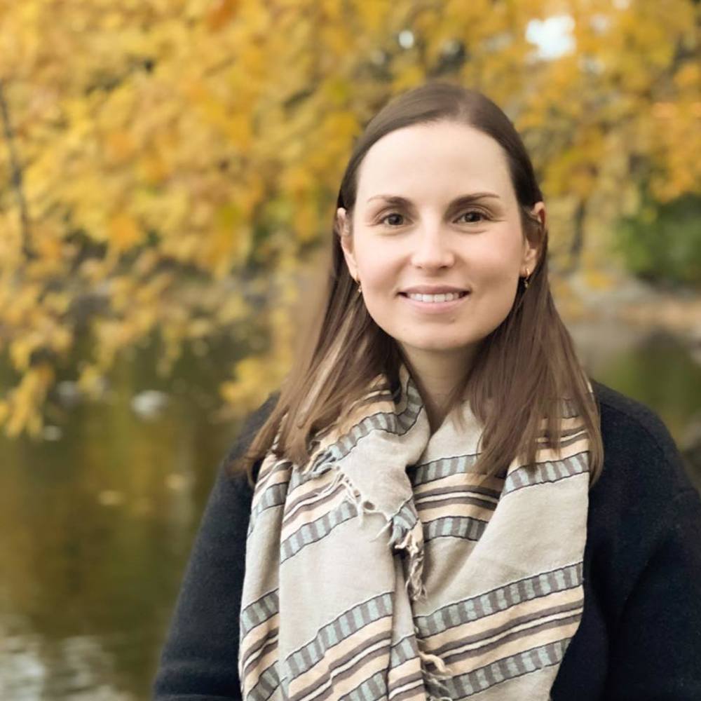 Meet your Posher, Camille